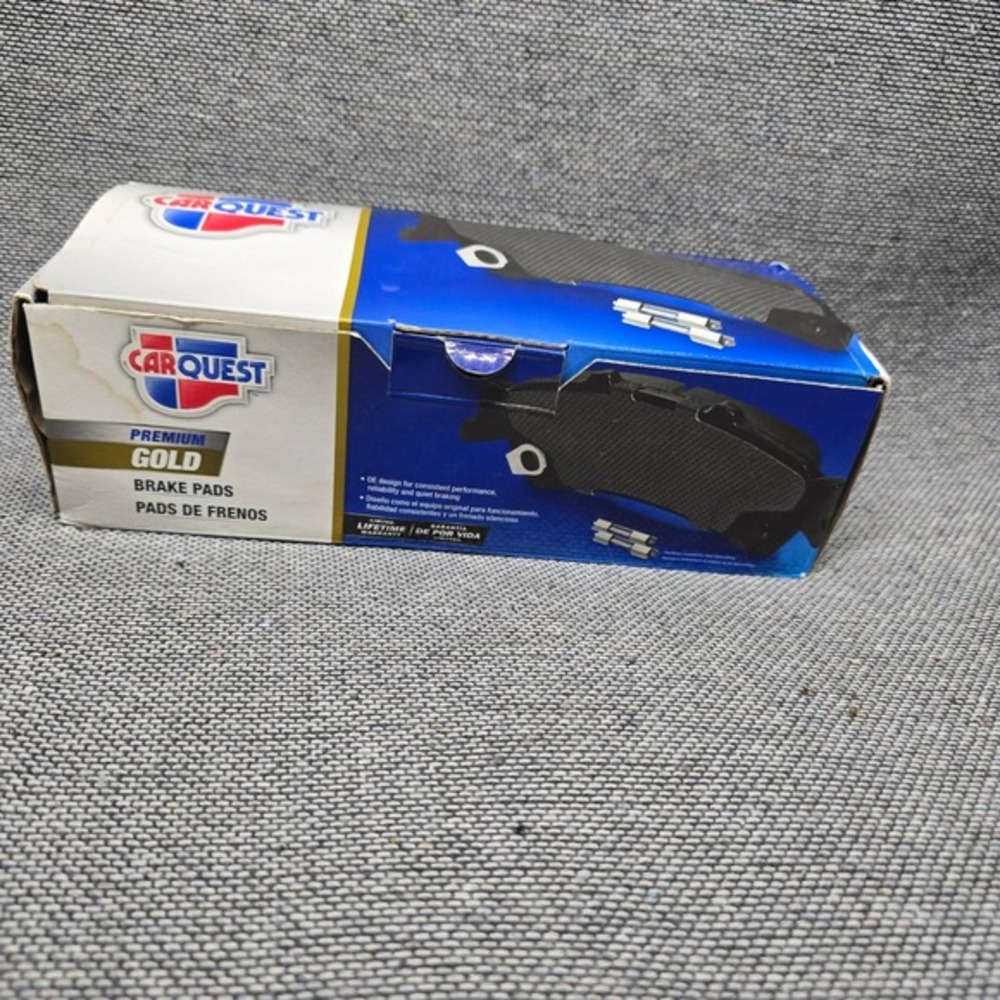 Carquest Premium Gold Brake Pads GNAD1653 with Hardware New‎